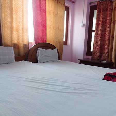 Darshan Namaste Hotel & Lodge Bhairāhawā Екстериор снимка